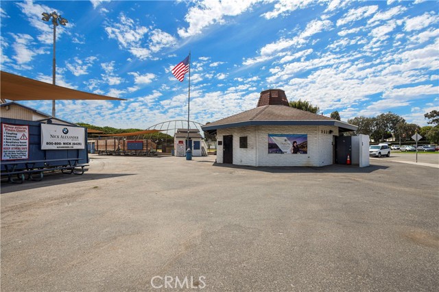 with snack bar with snack bar