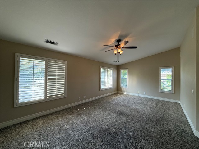 Detail Gallery Image 12 of 21 For 1354 Williamsburg Ln, Corona,  CA 92882 - 4 Beds | 3 Baths