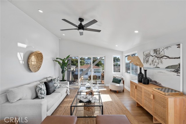 Detail Gallery Image 24 of 64 For 3609 S Parker St, San Pedro,  CA 90731 - 4 Beds | 3 Baths