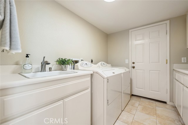 6335 E Smokey Avenue, Orange CA: https://media.crmls.org/medias/61bae251-ab8a-43f9-9e0e-96d0a58c6ea5.jpg