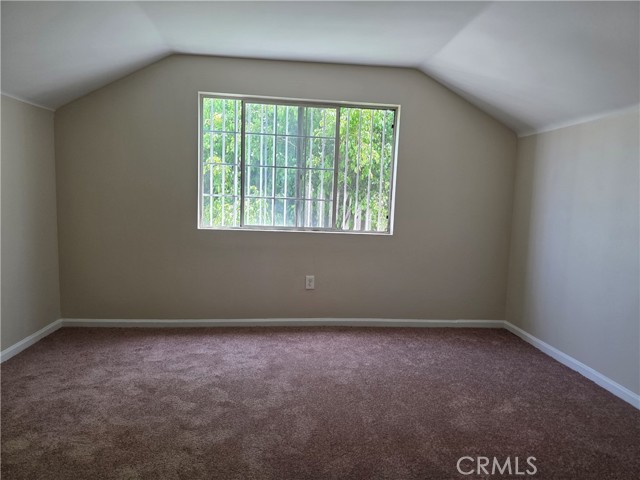 123 E Gage Avenue, Los Angeles CA: https://media.crmls.org/medias/61bbdcef-0ca1-4b46-a04c-e07a1e00683d.jpg