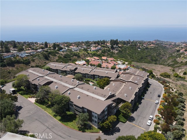 Detail Gallery Image 2 of 27 For 6542 Ocean Crest Dr #B114,  Rancho Palos Verdes,  CA 90275 - 2 Beds | 2 Baths