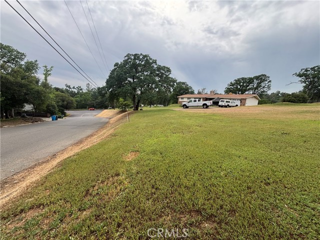 Detail Gallery Image 3 of 33 For 5 Fairhill, Oroville,  CA 95966 - 3 Beds | 2 Baths