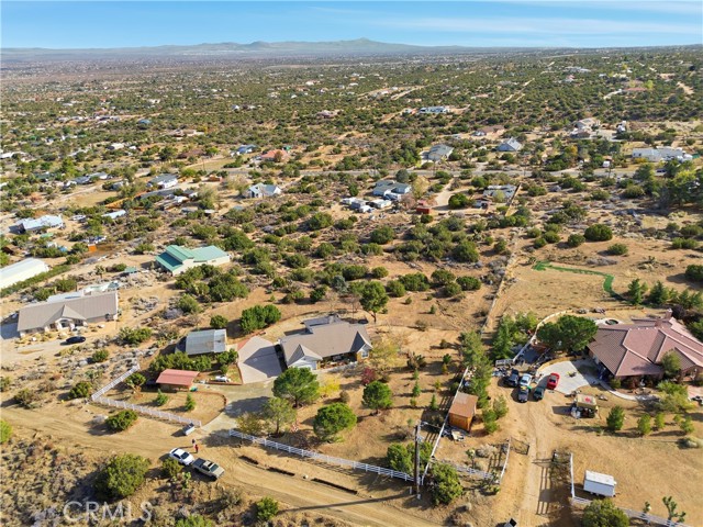 9385 Pinon Hills, Pinon Hills CA: https://media.crmls.org/medias/61bd0d37-5b78-457e-82e2-a8490d68b5c7.jpg