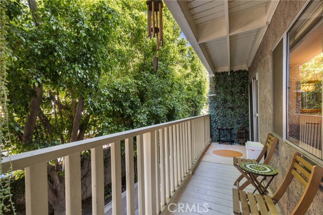 Detail Gallery Image 7 of 18 For 4859 Coldwater Canyon Ave #4,  Sherman Oaks,  CA 91423 - 2 Beds | 2 Baths