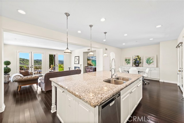 Detail Gallery Image 11 of 37 For 32 via Nerisa, San Clemente,  CA 92673 - 4 Beds | 4/1 Baths