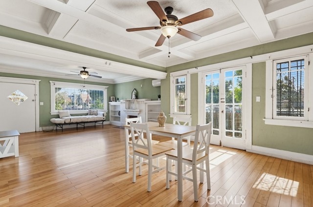 Front Image Thumbnail for CRDW26026993