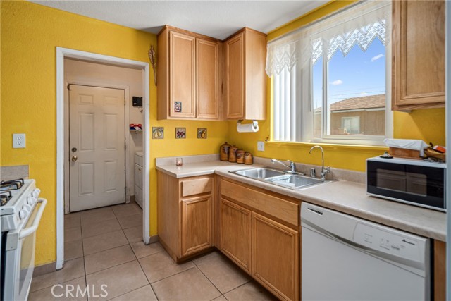 Detail Gallery Image 12 of 24 For 45436 W 12th St, Lancaster,  CA 93534 - 3 Beds | 1 Baths