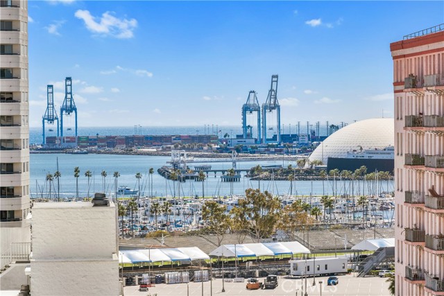 Detail Gallery Image 46 of 47 For 140 Linden Ave #956,  Long Beach,  CA 90802 - 1 Beds | 1 Baths