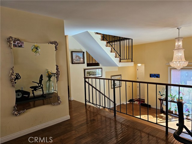 Detail Gallery Image 11 of 69 For 1711 Grismer Ave #52,  Burbank,  CA 91504 - 3 Beds | 3 Baths