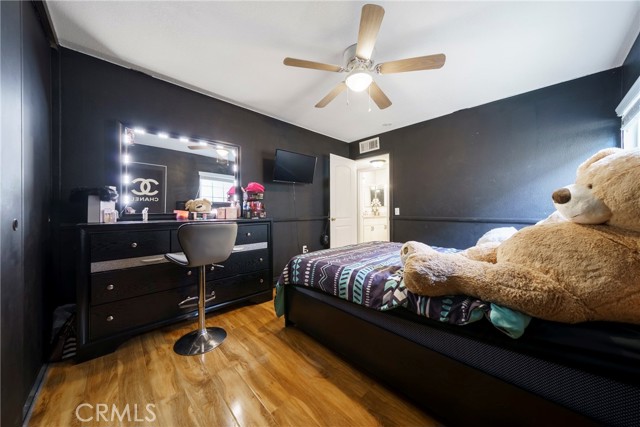 Detail Gallery Image 26 of 48 For 14215 Canterbury Dr, Victorville,  CA 92395 - 3 Beds | 2 Baths