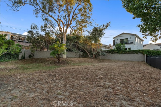 5196 Orange Place, Los Angeles CA: https://media.crmls.org/medias/61c02f60-6081-4b39-b026-244dd309542e.jpg