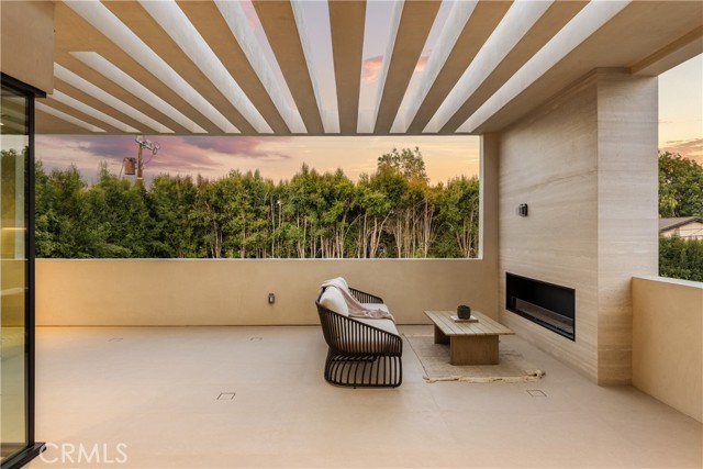 4724 Lemona Avenue, Sherman Oaks CA: https://media.crmls.org/medias/61c07d87-0a7a-408b-ade7-11cfd6a85567.jpg