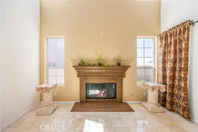 Detail Gallery Image 9 of 58 For 6644 Summertrail Pl, Highland,  CA 92346 - 5 Beds | 3/1 Baths