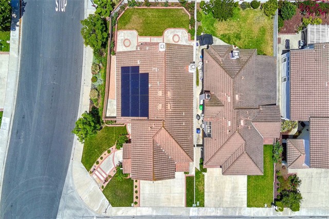 13381 Presidio Place, Tustin CA: https://media.crmls.org/medias/61c10edb-b3bb-4975-b355-7a2062a251b3.jpg