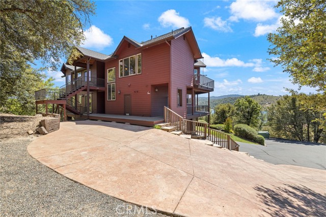 39828 Granite Ridge Lane, Bass Lake CA: https://media.crmls.org/medias/61c111fa-ac0d-4d58-a8d8-5803efb50b39.jpg