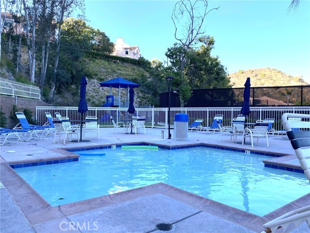 Detail Gallery Image 44 of 53 For 1000 Calle Allegre, Glendale,  CA 91208 - 4 Beds | 4 Baths