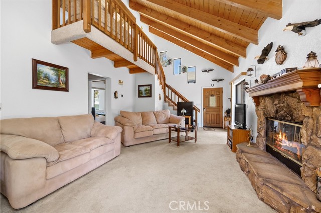 Detail Gallery Image 6 of 38 For 32947 Squirrel Ln, Arrowbear,  CA 92308 - 2 Beds | 2 Baths