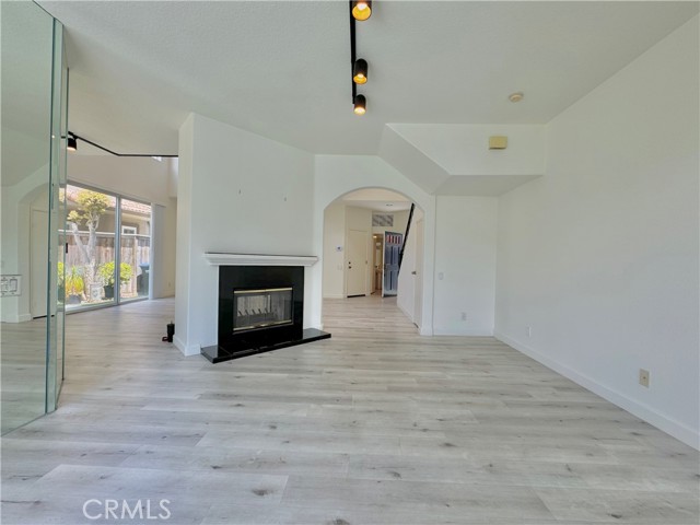 Detail Gallery Image 13 of 36 For 49 Barbados Dr, Aliso Viejo,  CA 92656 - 3 Beds | 2/1 Baths
