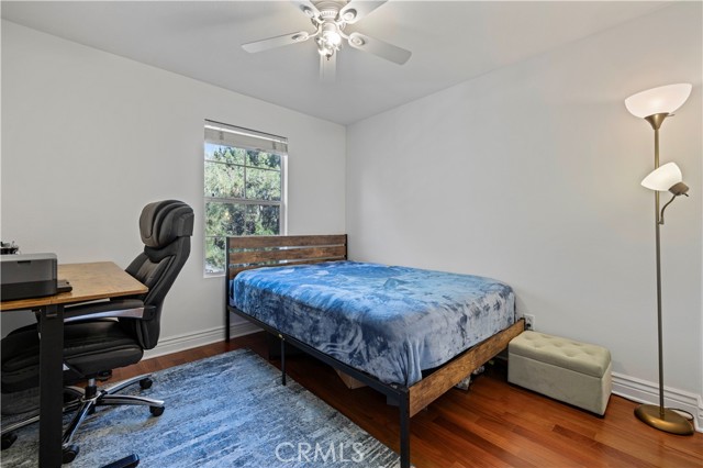 23402 Brookdale Lane, Valencia CA: https://media.crmls.org/medias/61c2ab5f-d6de-48f9-96f0-251f1fbd9986.jpg