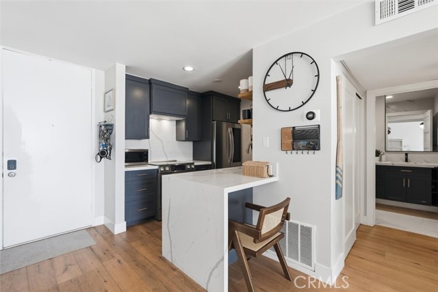 Detail Gallery Image 13 of 44 For 1140 E Ocean Blvd #141,  Long Beach,  CA 90802 - 1 Beds | 1 Baths