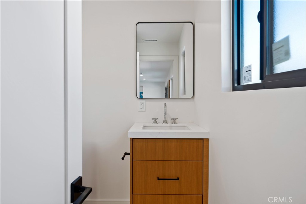 MLS #DW25265651 image #30