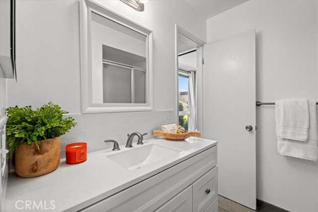 Detail Gallery Image 16 of 39 For 21282 Wavecrest Cir, Huntington Beach,  CA 92646 - 2 Beds | 2 Baths