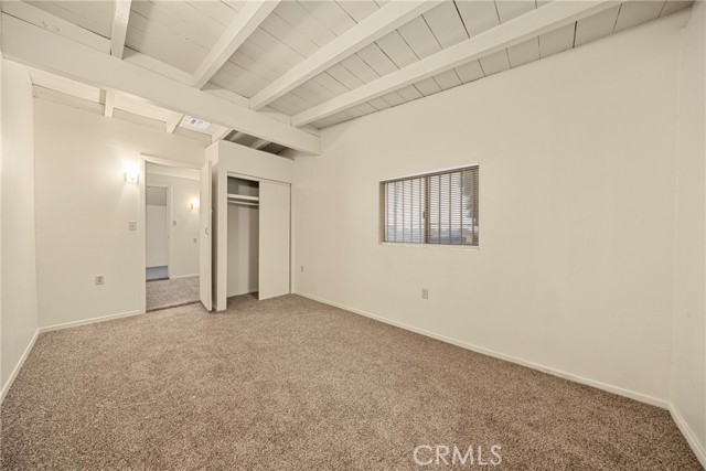 25347 Union Street, San Bernardino CA: https://media.crmls.org/medias/61c4a88d-77c8-471b-8356-088ace6c87ff.jpg