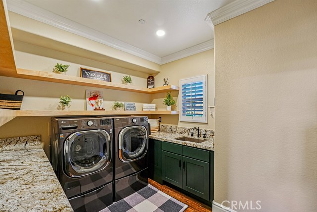 Detail Gallery Image 24 of 57 For 3931 Ashwood Circle, Corona,  CA 92881 - 4 Beds | 3/1 Baths