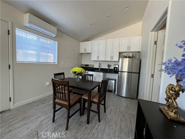 6919 Lena, West Hills CA: https://media.crmls.org/medias/61c5be9f-42ba-4e10-9c8e-af50119d8830.jpg