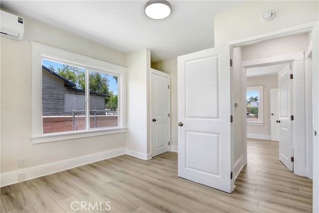 293 E Congress Street, Colton CA: https://media.crmls.org/medias/61c7831a-6a20-417c-abc7-ec93ca881cd3.jpg