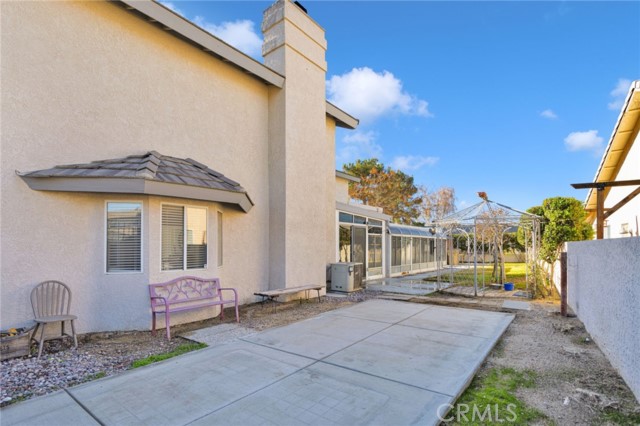 Detail Gallery Image 37 of 50 For 18570 Niagara, Victorville,  CA 92395 - 4 Beds | 3 Baths