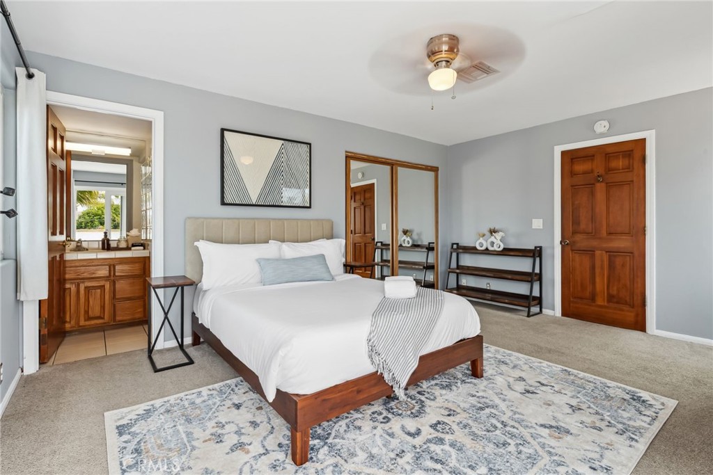 MLS #OC25184812 img 15