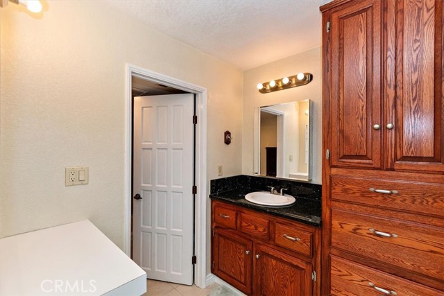 Detail Gallery Image 29 of 47 For 9848 Mammoth Dr, Montclair,  CA 91763 - 3 Beds | 2/1 Baths