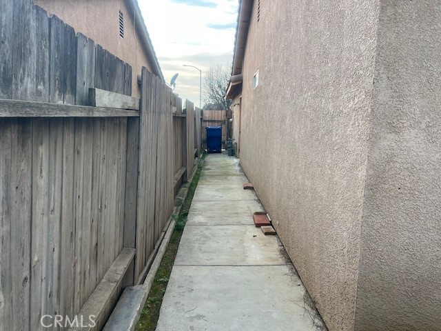 Detail Gallery Image 18 of 19 For 603 Calle Del Sol, Bakersfield,  CA 93307 - 4 Beds | 2 Baths