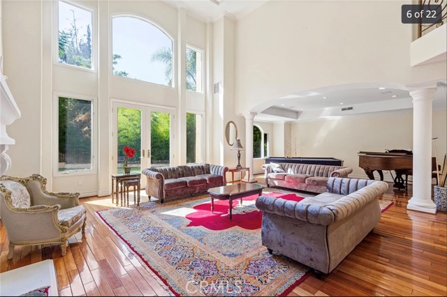 Detail Gallery Image 6 of 18 For 4755 Vanalden, Tarzana,  CA 91356 - 6 Beds | 5 Baths