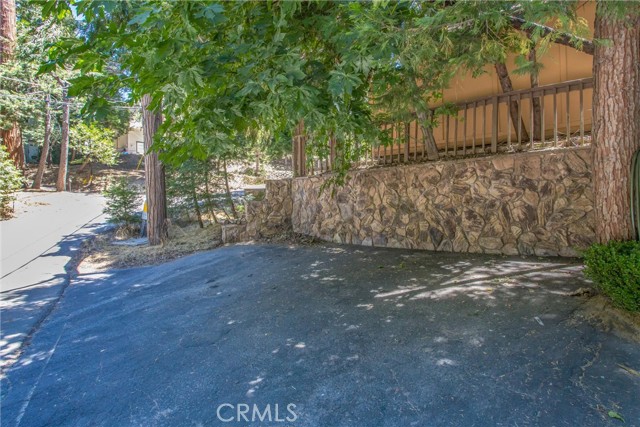 Detail Gallery Image 45 of 62 For 24882 Felsen Dr, Crestline,  CA 92325 - 4 Beds | 2/1 Baths