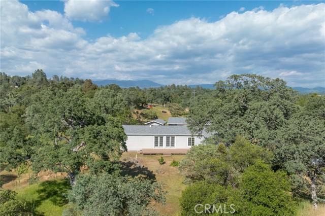 4372 Woodview Lane, Mariposa CA: https://media.crmls.org/medias/61ccd1fd-ff1e-4681-8bec-f097a2de468d.jpg
