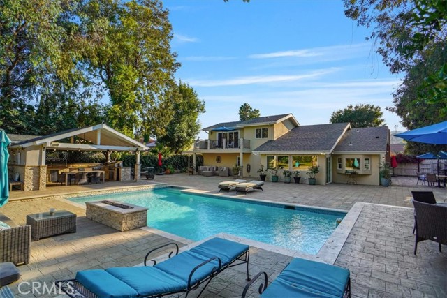 10624 Nevada Avenue, Chatsworth CA: https://media.crmls.org/medias/61cd0f0e-a5e5-4cc5-adce-15a631dd88a6.jpg