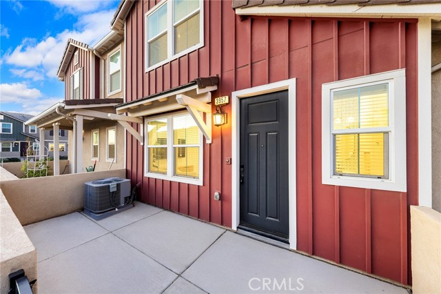 3957 E Huntington, Ontario CA: https://media.crmls.org/medias/61cd33f6-84f9-4550-832f-65ee23bcb442.jpg