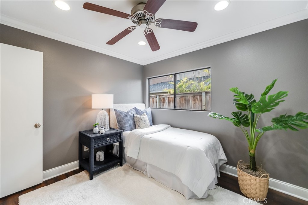 MLS #OC25163941 img 26