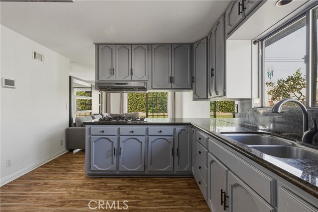 Detail Gallery Image 11 of 46 For 925 Bunbury, Whittier,  CA 90601 - 5 Beds | 3 Baths