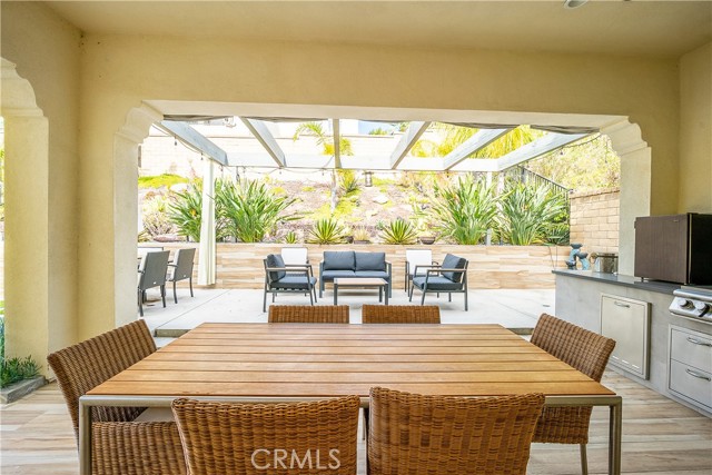 Detail Gallery Image 17 of 49 For 20523 Stella, Saugus,  CA 91350 - 4 Beds | 4 Baths