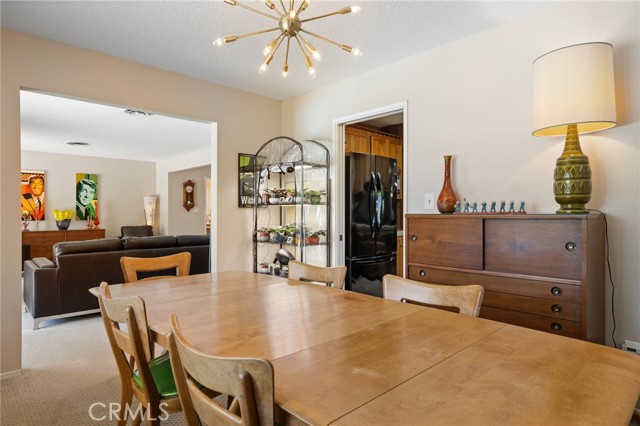 Detail Gallery Image 19 of 60 For 2924 Elm St, Bakersfield,  CA 93301 - 4 Beds | 2 Baths
