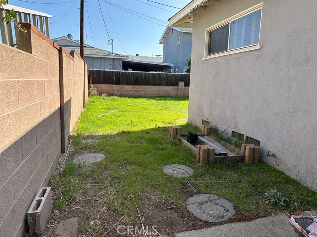 Detail Gallery Image 15 of 23 For 12410 Jerome, Sun Valley,  CA 91352 - 3 Beds | 2 Baths