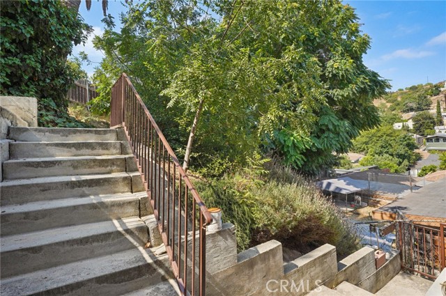 Detail Gallery Image 28 of 30 For 3728 Borel St, Los Angeles,  CA 90031 - 3 Beds | 2 Baths