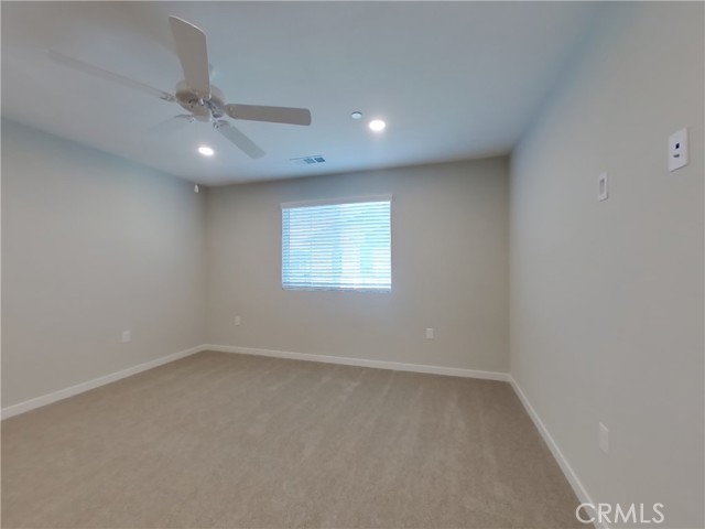Detail Gallery Image 6 of 16 For 31701 Luther Dr, Menifee,  CA 92584 - 3 Beds | 2/1 Baths