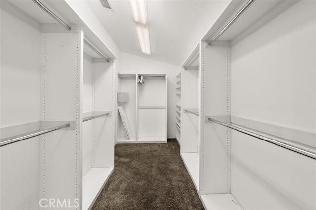 2465 Via Oeste Drive, Fallbrook CA: https://media.crmls.org/medias/61cefe27-50b7-4de4-a158-231e51b9f7dd.jpg