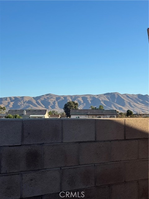 Detail Gallery Image 5 of 5 For 22241 Nisqually, Apple Valley,  CA 92308 - 3 Beds | 2 Baths