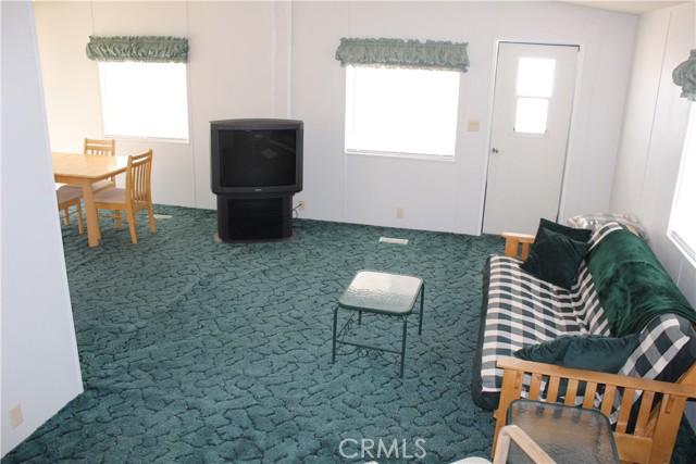3397 Highway 95, Blythe CA: https://media.crmls.org/medias/61cf8702-cd70-4819-b569-d202712fc4f3.jpg